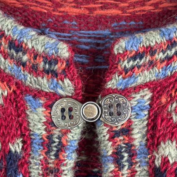 YETI Nepal Wool Cardigan XL Hand Knit Red Fair Isle Chunky Christmas Granny Ski - Picture 3 of 11